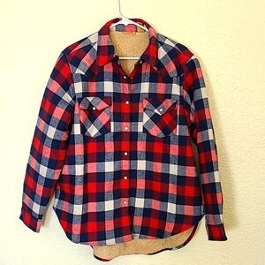 Wrangler sherpa lined shacket, M, EUC